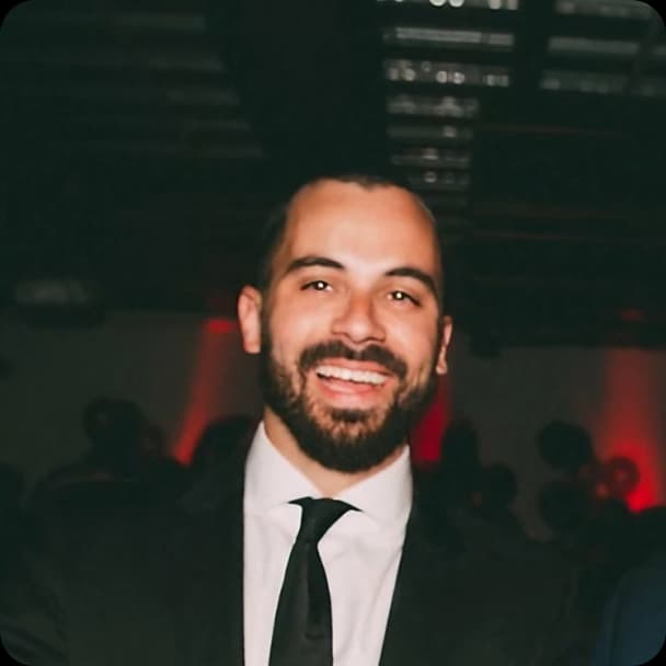 Eric Allred headshot